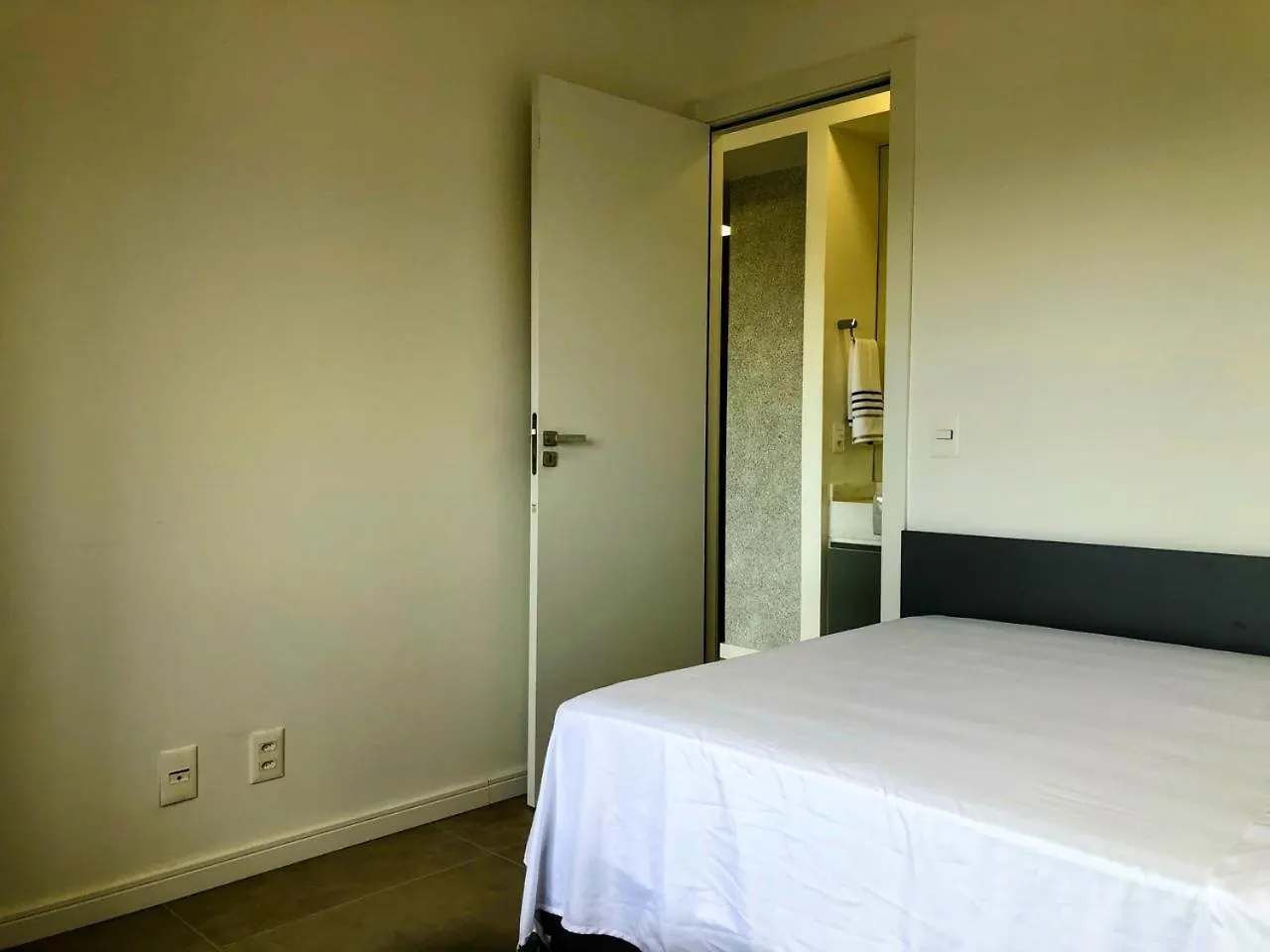 905 A Sua Casa Em Porto Alegre Na Regiao Central Da Cidade Apartamento